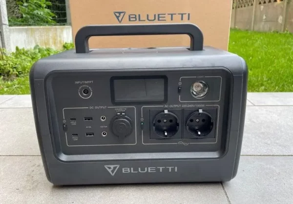 BLUETTI EB70 Powerstation - 4