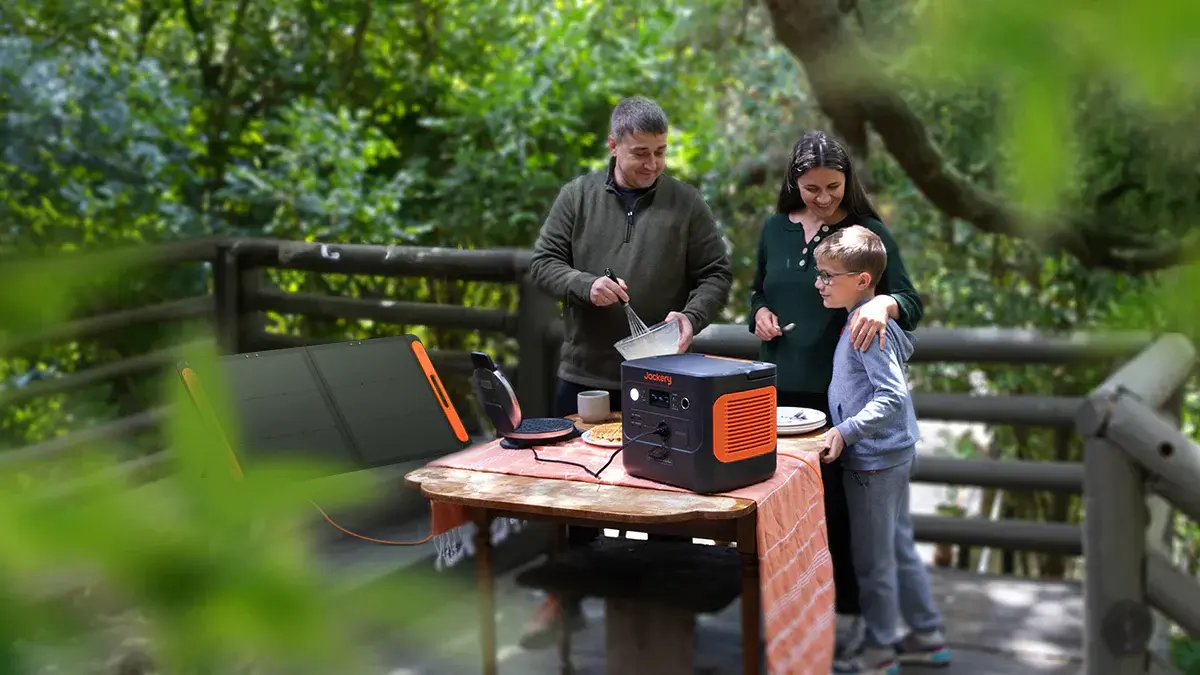 Jackery-Explorer-1000-Plus---4