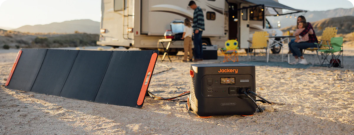 Jackery-Explorer-2000-Plus---10